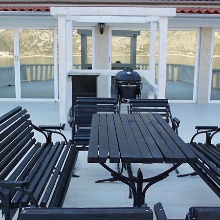 Penthouse Stoliv New Spa-Pool Villa Is Located 5M From The Sea, Exclusive Terrace,Private Jetty Wih Sunbeds, Pebble Beach, Secluded Location Total Area 375M2 At Your Disposal Котор Екстериор снимка