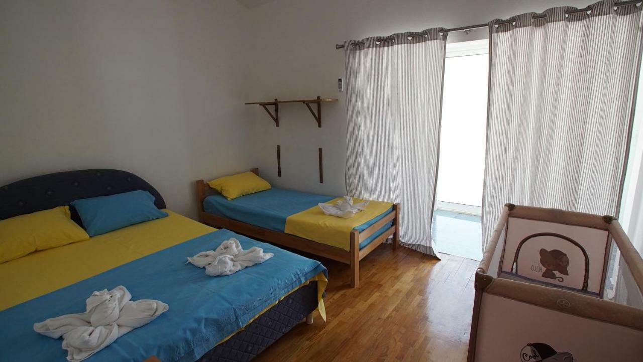 Penthouse Stoliv New Spa-Pool Villa Is Located 5M From The Sea, Exclusive Terrace,Private Jetty Wih Sunbeds, Pebble Beach, Secluded Location Total Area 375M2 At Your Disposal Котор Екстериор снимка