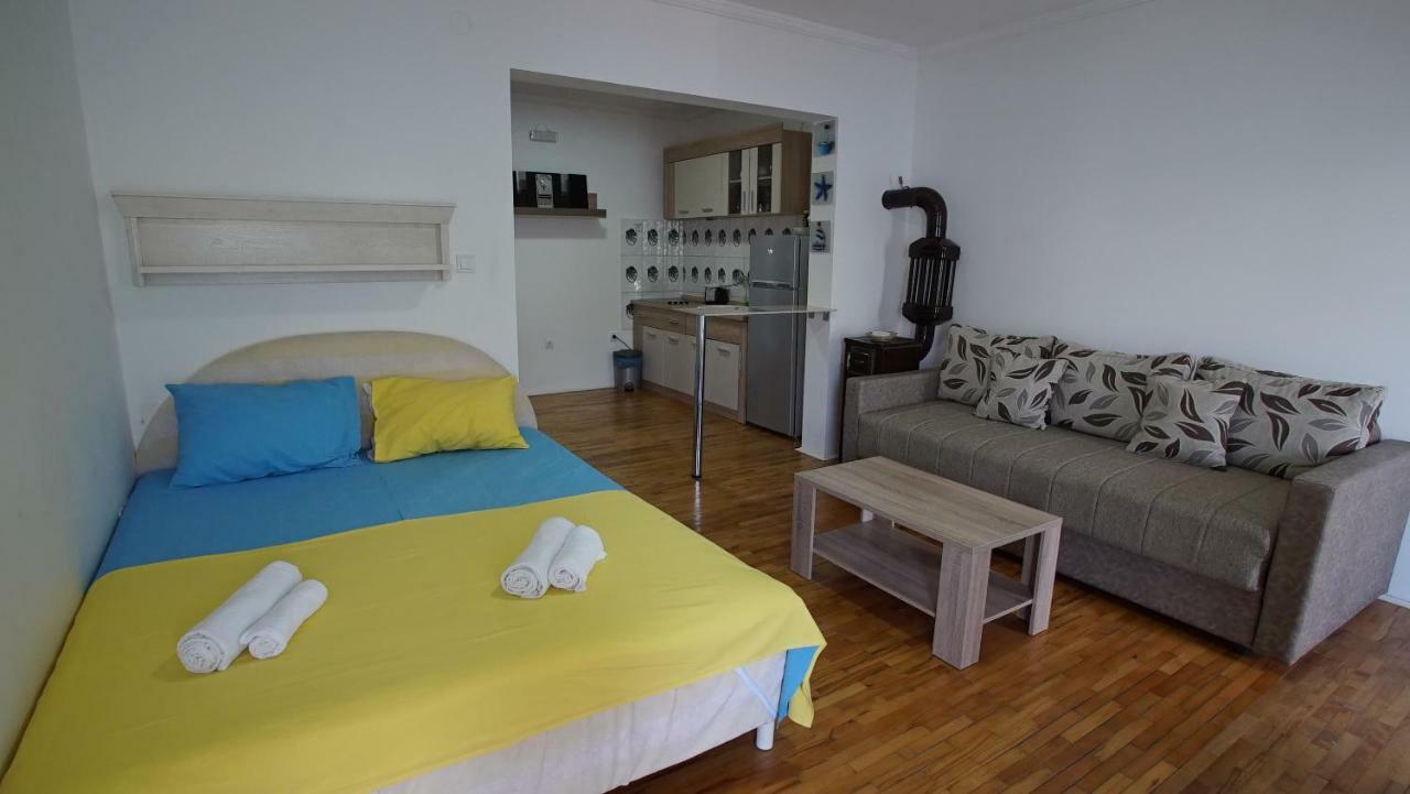 Penthouse Stoliv New Spa-Pool Villa Is Located 5M From The Sea, Exclusive Terrace,Private Jetty Wih Sunbeds, Pebble Beach, Secluded Location Total Area 375M2 At Your Disposal Котор Екстериор снимка